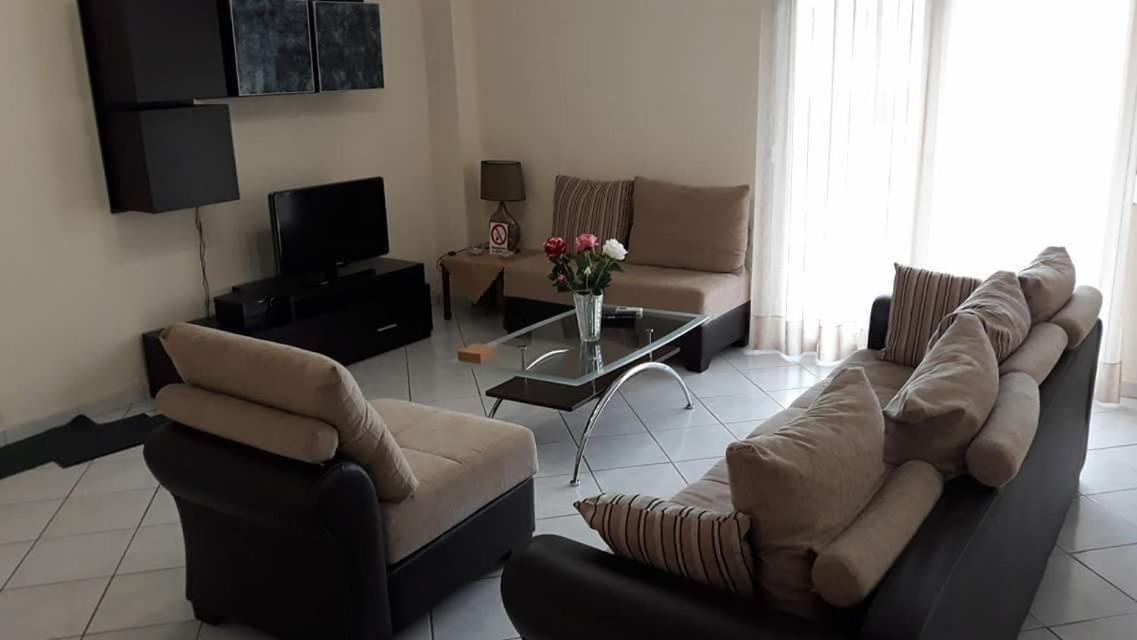 Néa Péramos Stathoris Deluxe Apartment מראה חיצוני תמונה