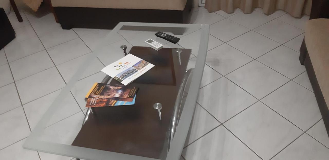 Néa Péramos Stathoris Deluxe Apartment מראה חיצוני תמונה