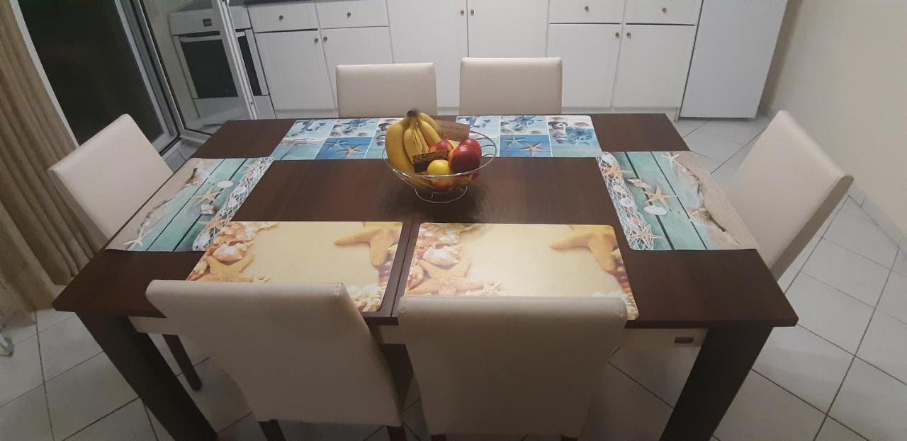 Néa Péramos Stathoris Deluxe Apartment מראה חיצוני תמונה