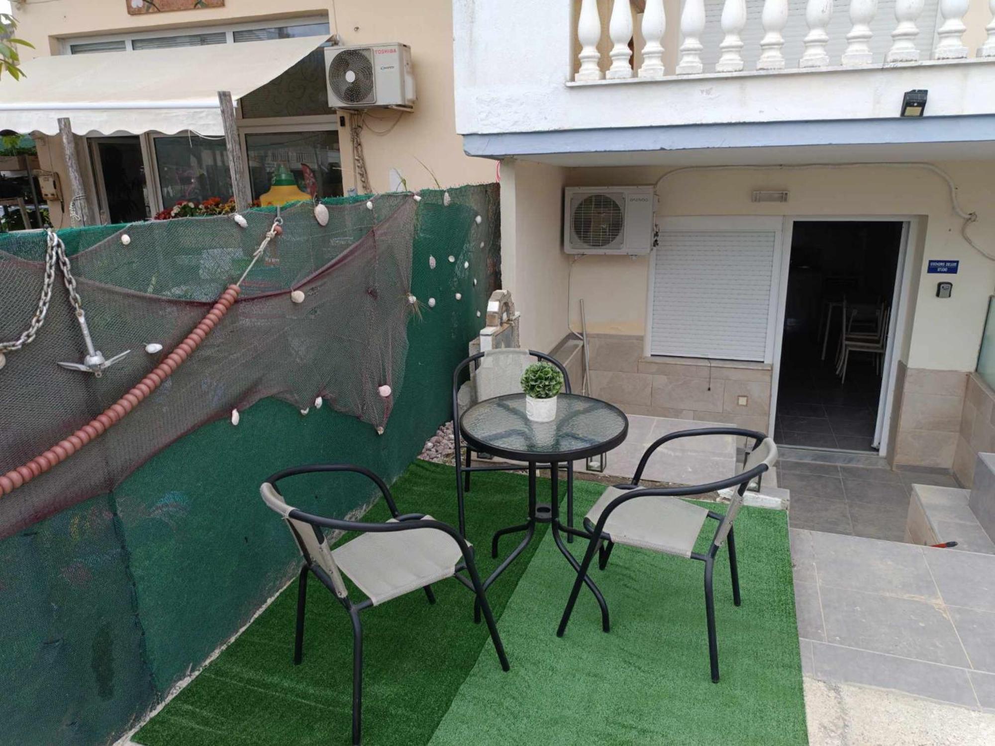 Néa Péramos Stathoris Deluxe Apartment מראה חיצוני תמונה
