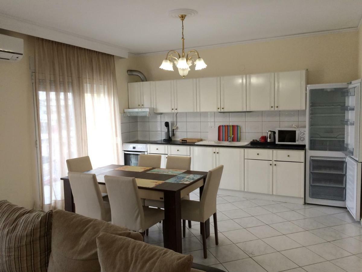 Néa Péramos Stathoris Deluxe Apartment מראה חיצוני תמונה